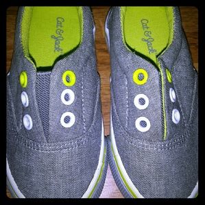 Cat & jack kid's sneakers